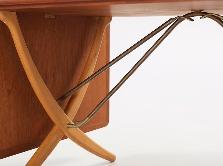 Hans J. Wegner, matbord med klaffar, Andreas Tuck, Danmark, 1950-60-tal.