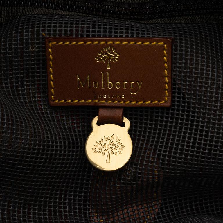 Mulberry, a scotch grain weekend bag.