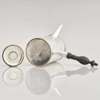 A Swedish 18th century silver chocolate-pot, mark of Pehr Zethelius, Stockholm 1780.