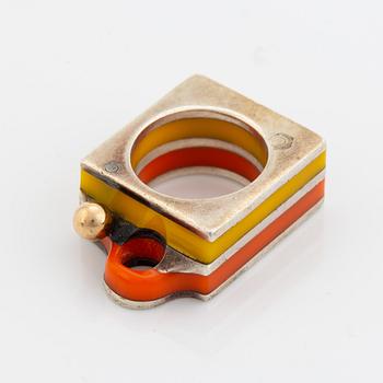 Ring, Bengt Bellander, silver och plast.