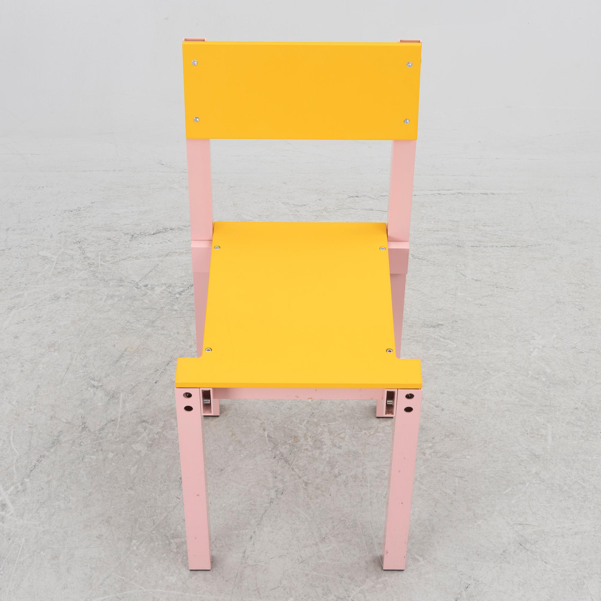 Fredrik Paulsen, fyra specialbeställda stolar, "Chair One", JOY, 2022.