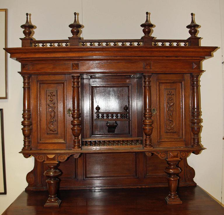 SKÄNKSKÅP, nyrenässans, omkr 1900.