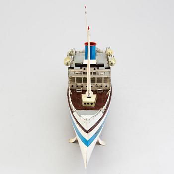 A tinplate Fleischmann steam liner, Germany, 1950s.
