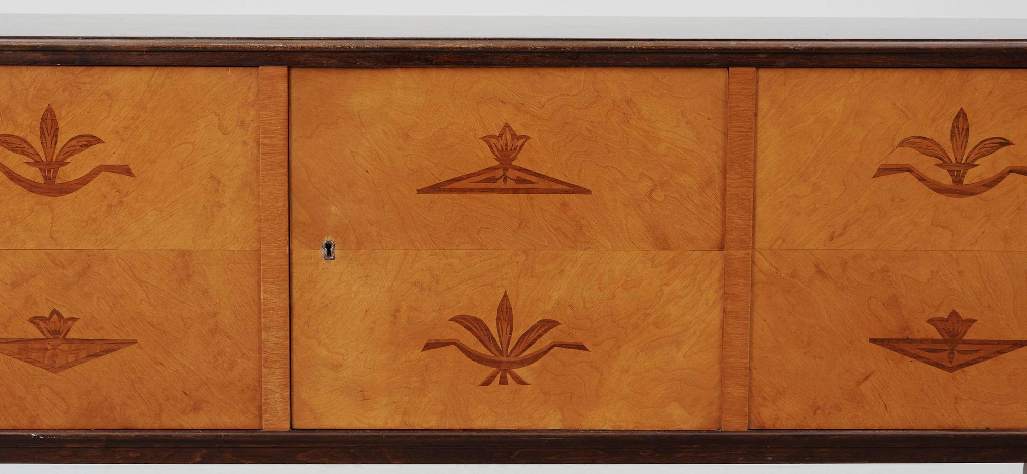 SIDEBOARD, Carl malmsten,"Haga", Nordiska Kompaniet ca 1928.