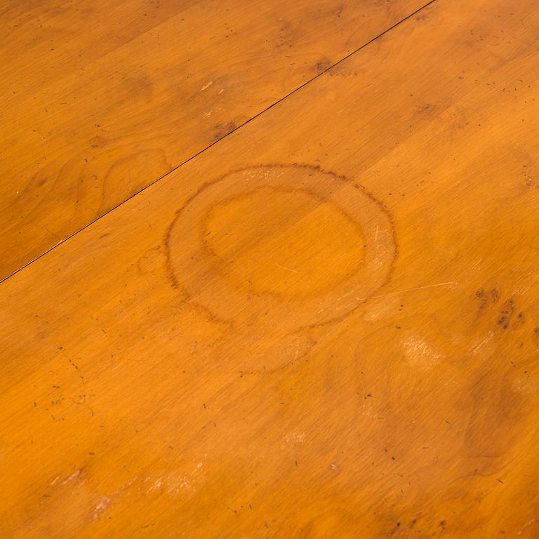 A 20th century English style dining table.