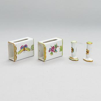 A Herend Queen Victoria VBO porcelain coffee set and two trinket boxes, totally 19 pieces, Hungary.