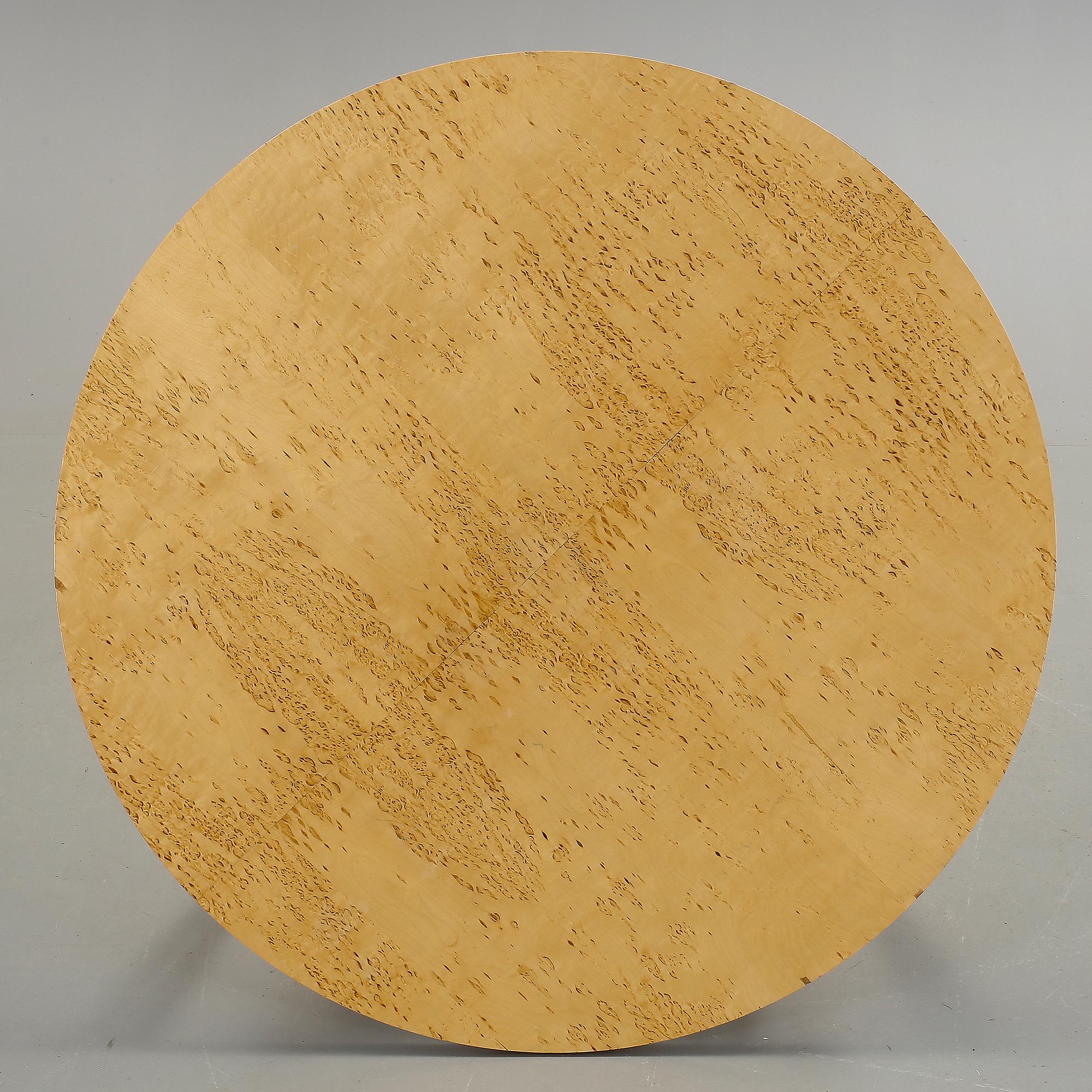 BORD, "Superellips", Bruno Mathsson, etikettmärkt.