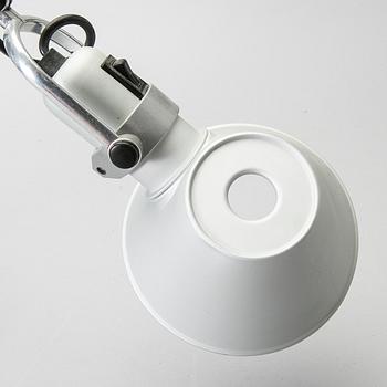 BORDSLAMPA, "Tolomeo", Michele De Lucchi och Giancarlo Fassina, för Artemide, Italien.