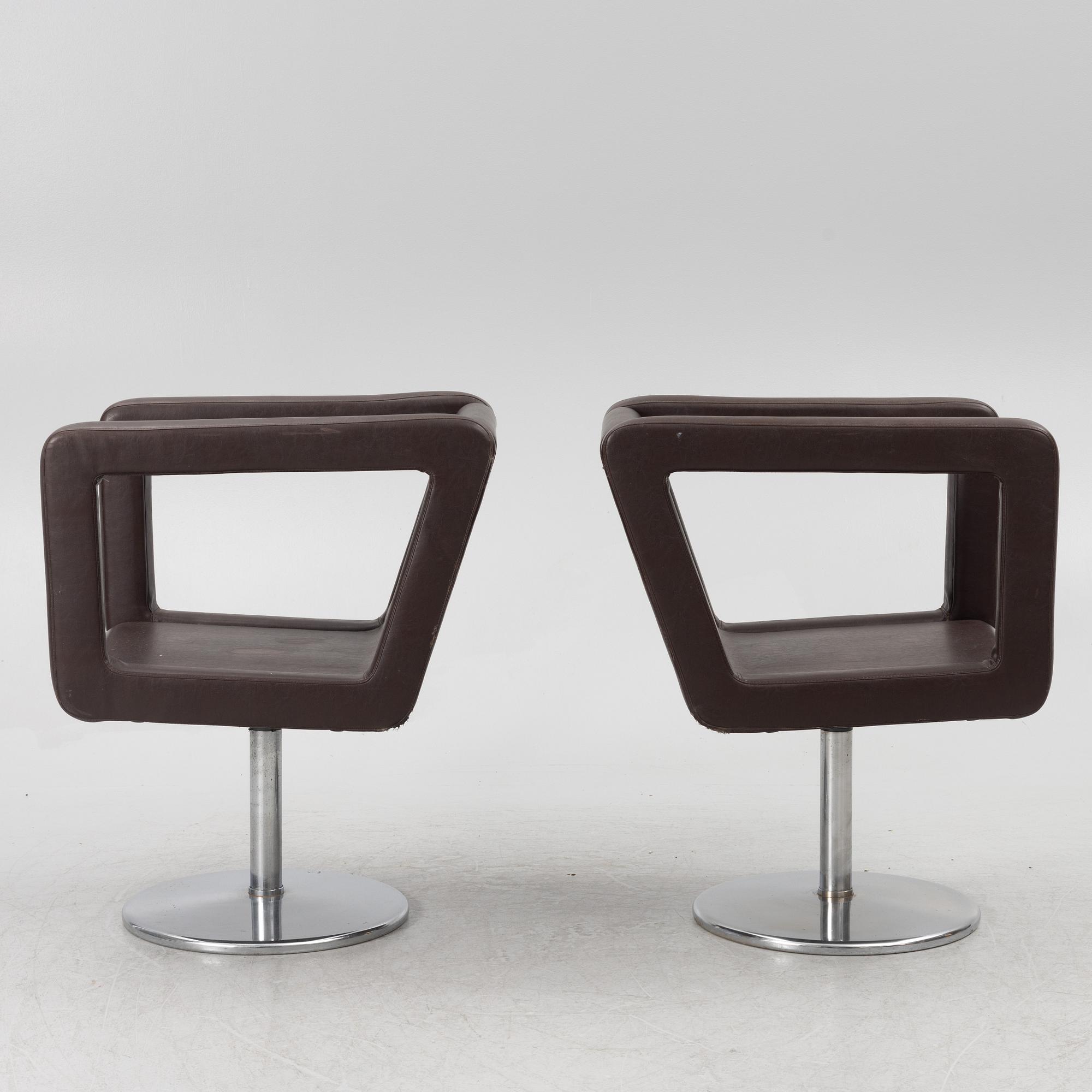 A pair of Armchairs, Johanson Design, contemporary.
