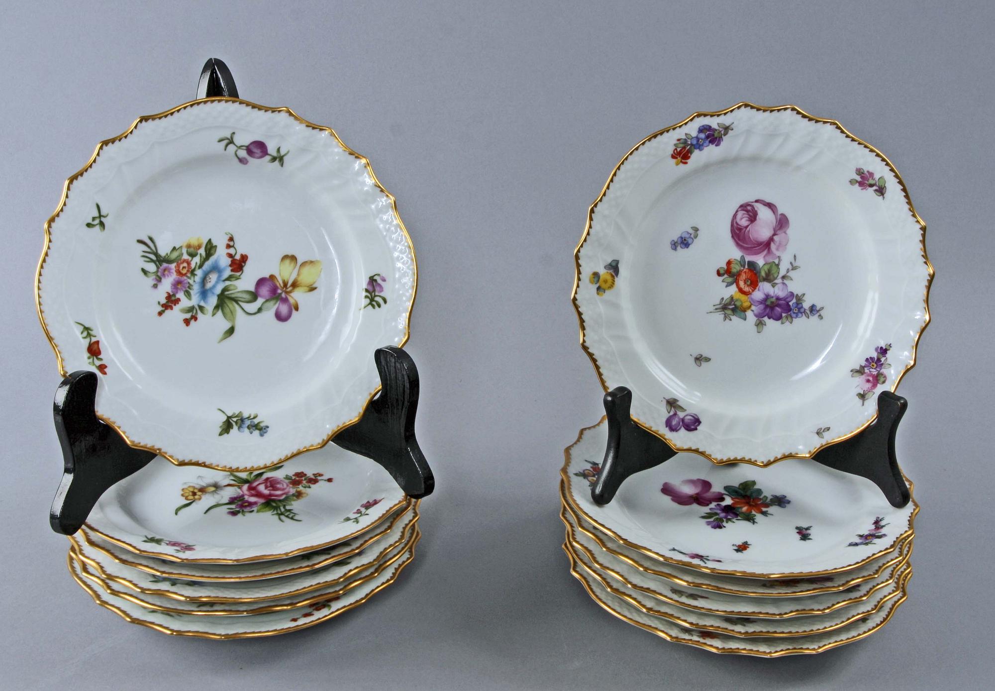ASSIETTER, 6+6 st, porslin, "Sachsisk blomst"; Royal Copenhagen.