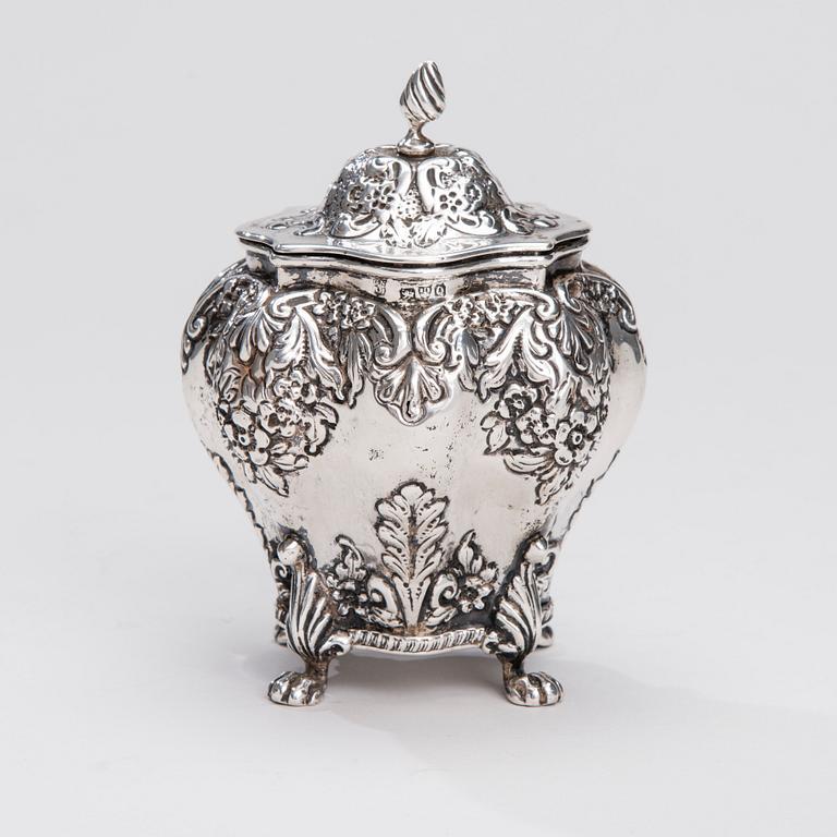 SOCKERSKÅL, silver, Nathan & Hayes, Chester, England 1899. Vikt 168 g.