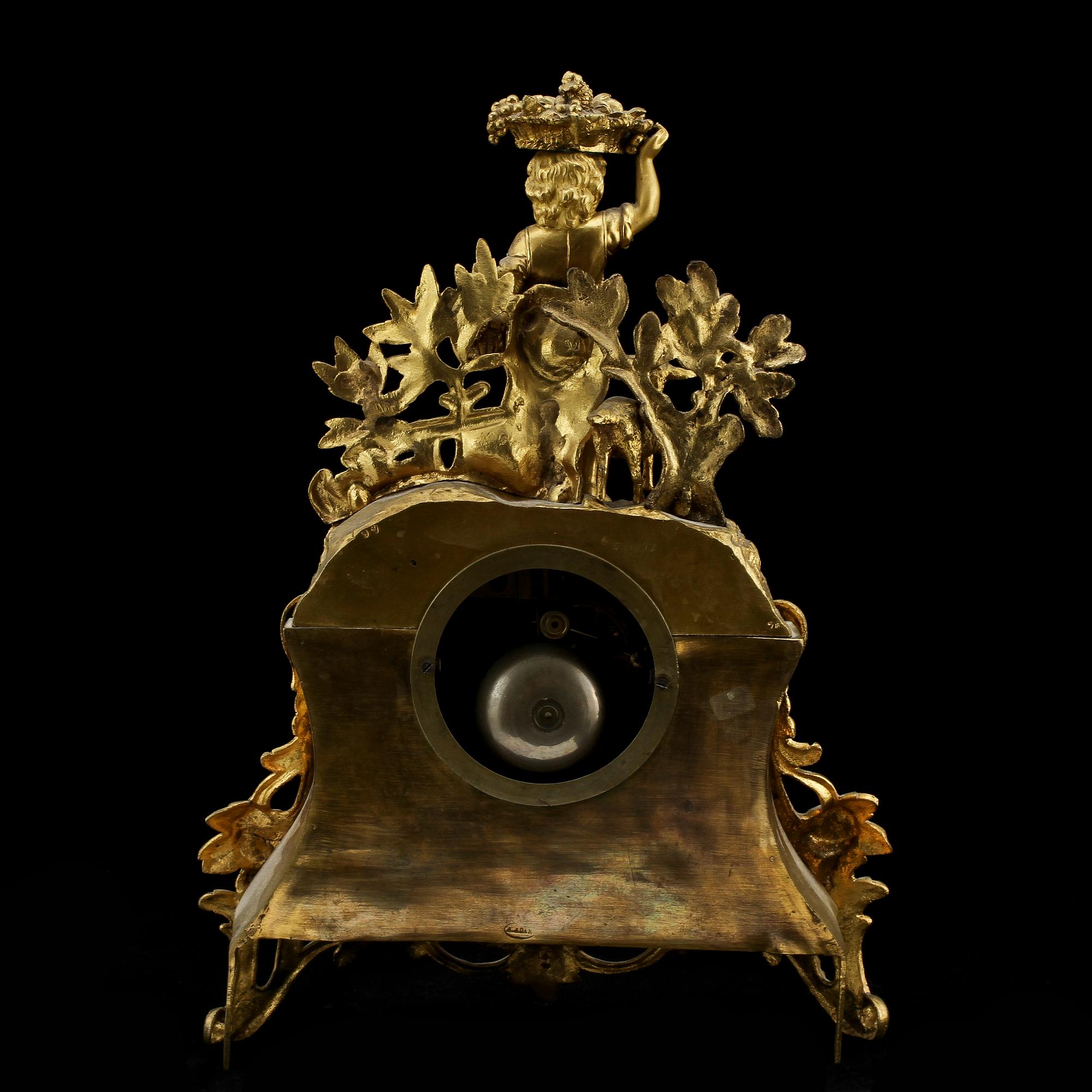 BORDSPENDYL, nyrokoko, sekelskiftet 1800/1900.