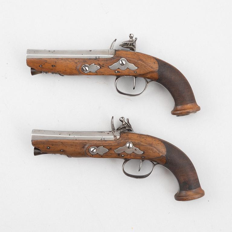 Flintlåspistoler, ett par, Frankrike, 1800-talets början.