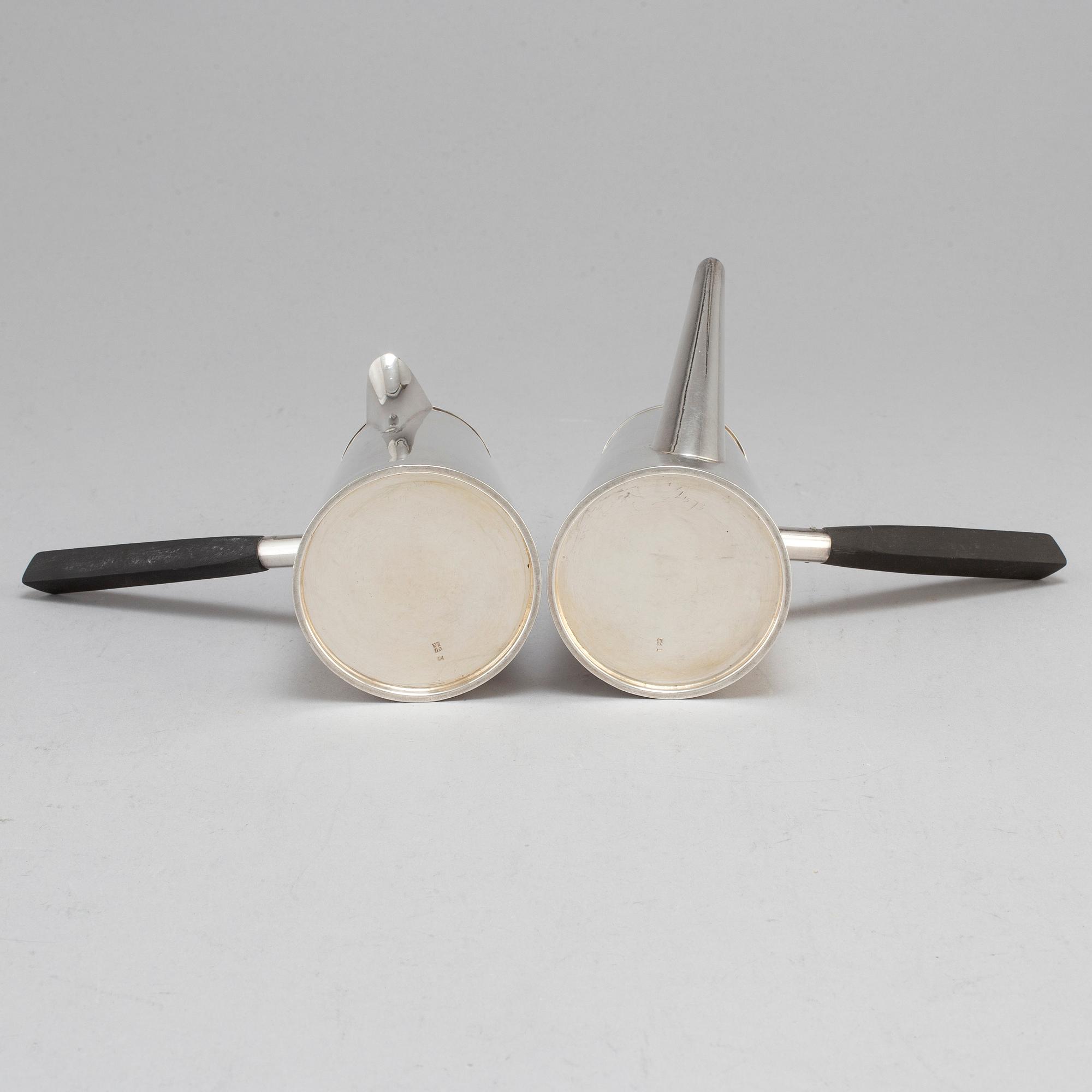 ATKIN BROTHERS, kannor, 2 st, silver, Sheffield 1931 och 1936.