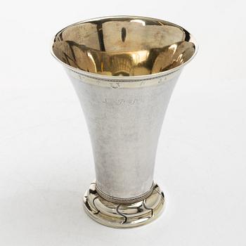 Carl Petter Modin, bägare, delvis förgyllt silver, Sundsvall 1795. Gustaviansk.