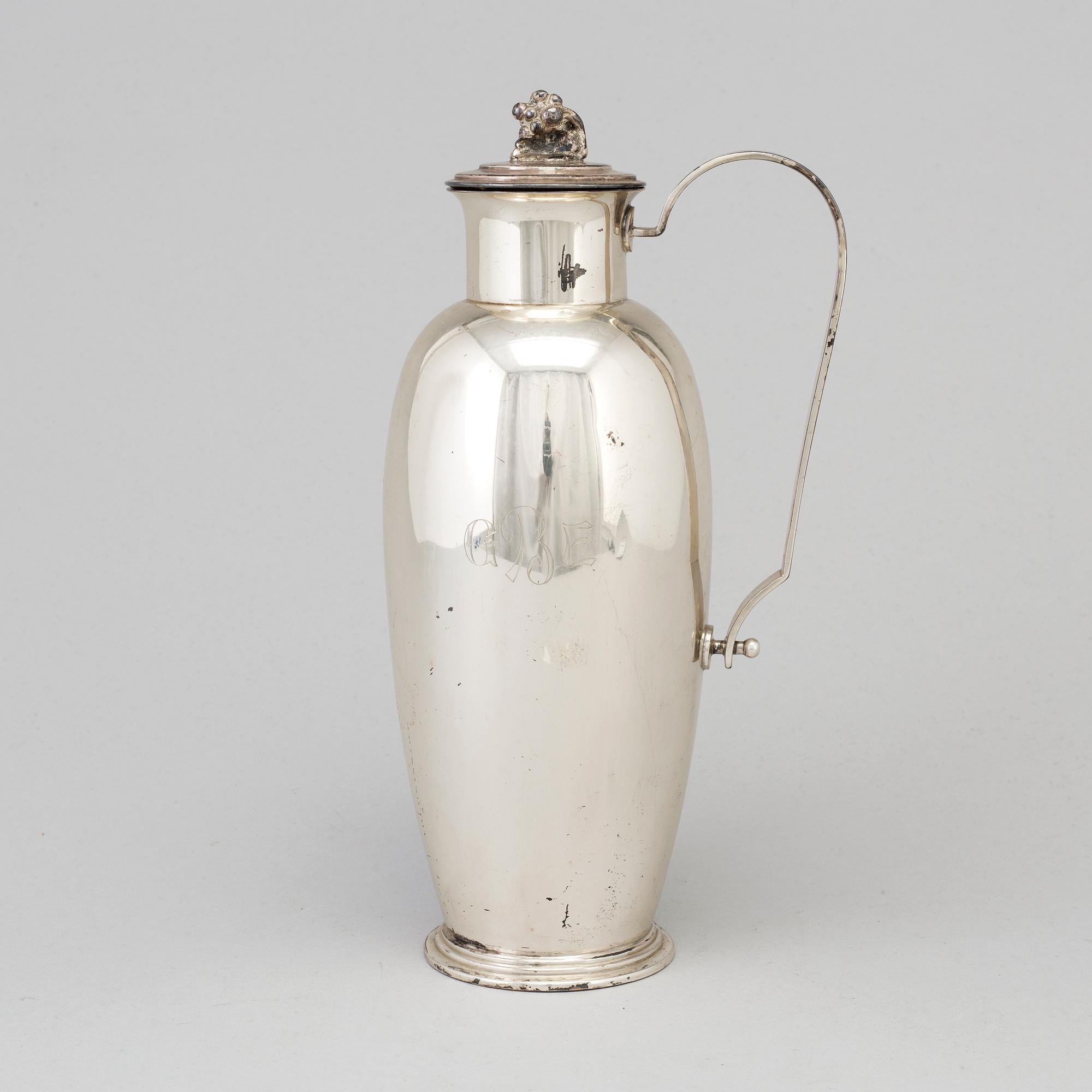 COCKTAILSHAKER, silver, C G Hallberg, Stockholm 1938.