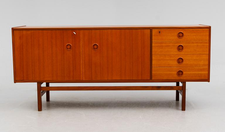 SIDEBOARD, 1900-talets andra hälft.
