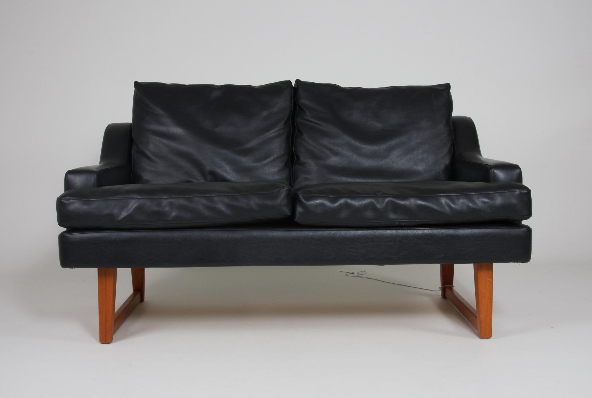 SOFFA.