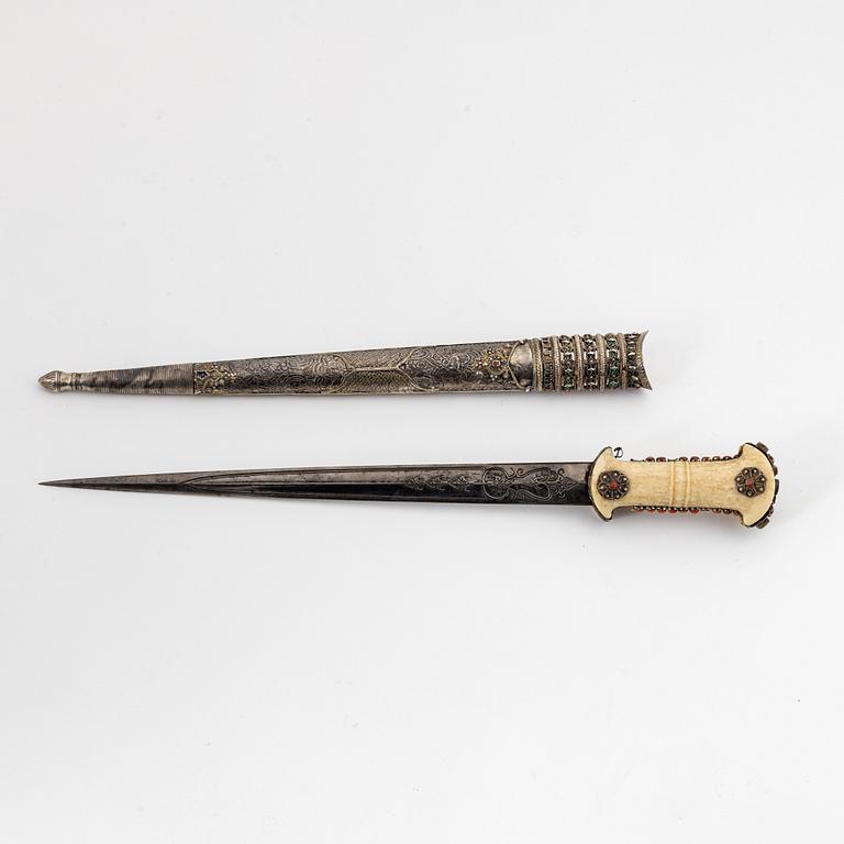 A early 19th Century Ottoman dagger.