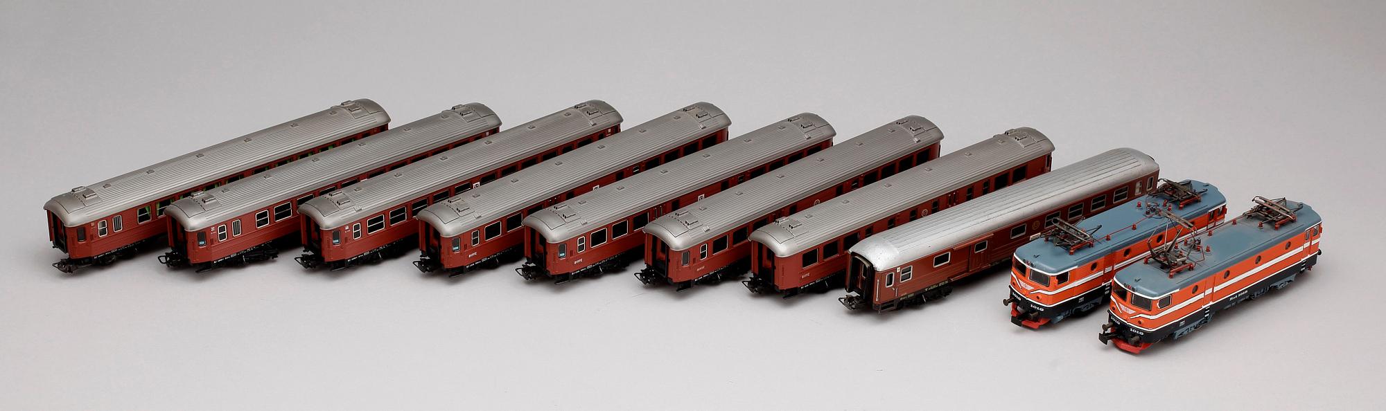 TÅGSATS, 10 delar, Märklin H0, 1900/2000-tal.
