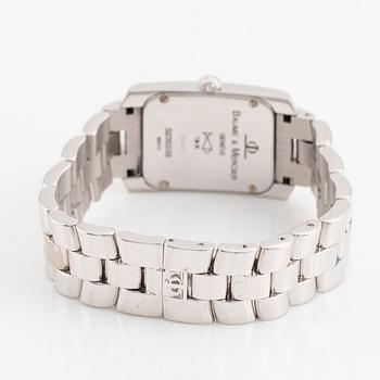 Baume & Mercier, Hampton, armbandsur, 22 x 28 mm.