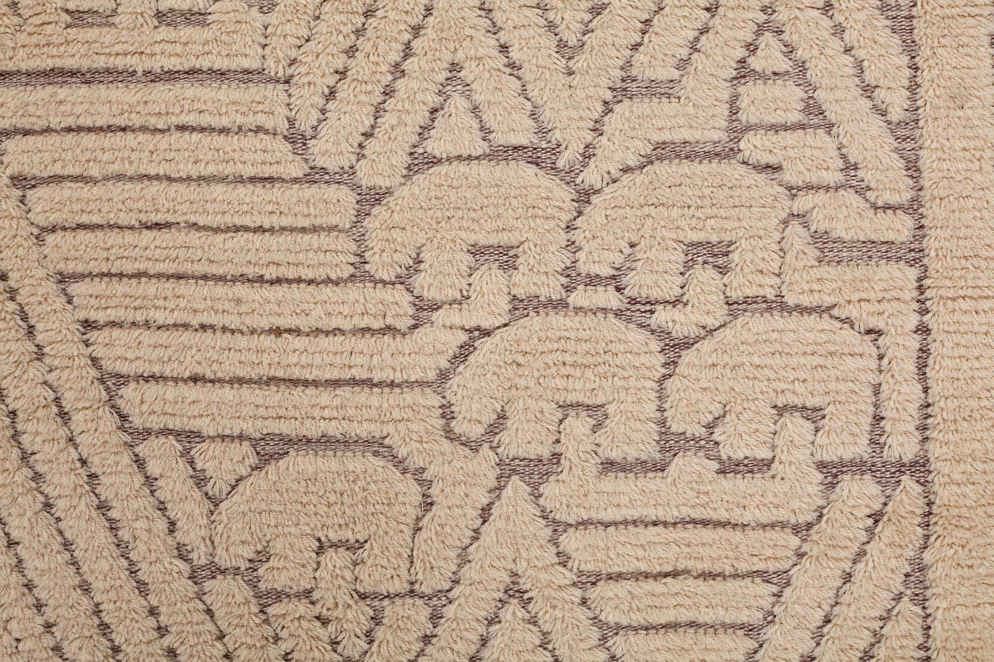 Ebba Swedenborg, MATTO, "Björnar", knotted pile in relief, ca 219 x 115 cm, designed by Ebba Swedenborg, Södra Kalmar Läns Hemslöjd.