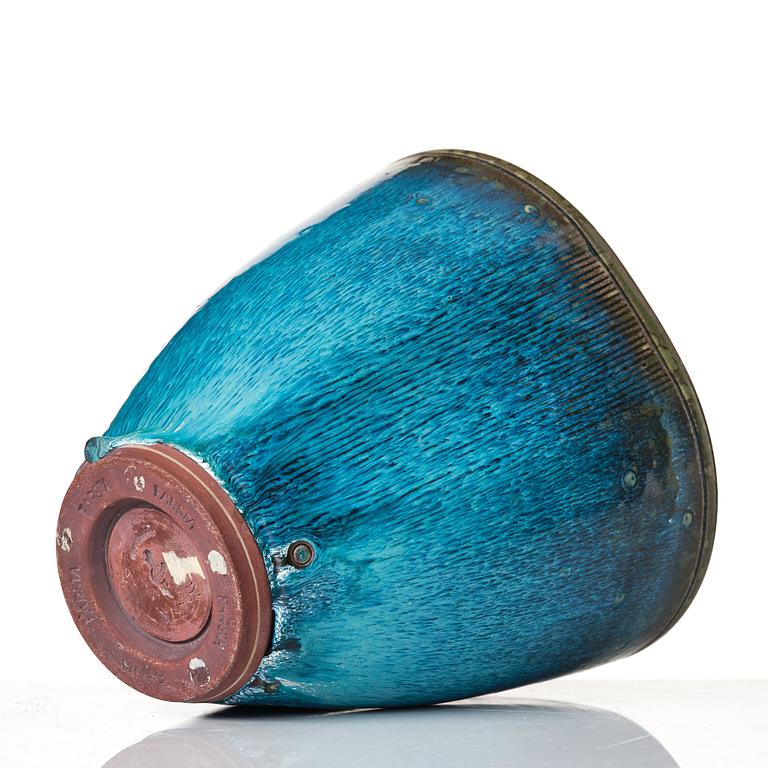 Wilhelm Kåge, a "Farsta" stoneware vase, Gustavsberg studio, Sweden 1960.