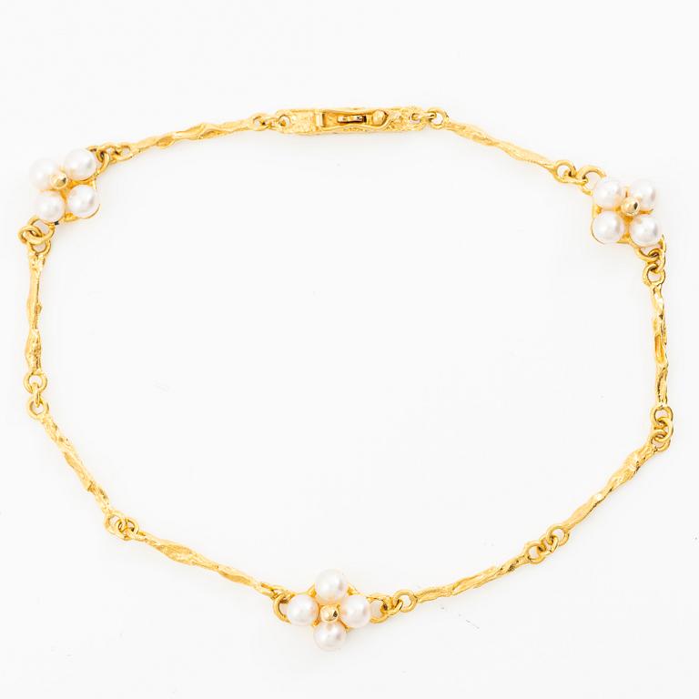 Björn Weckström, armband, "Pearlflower", Fyrklövern Lapponia, Finland, 2000.
