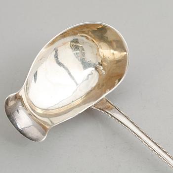 SOPPSLEV, silver, K Markström, Uppsala 1885. Vikt ca 179 gram.