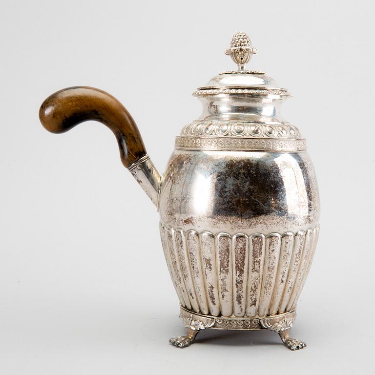 A Swedish 19th century silver coffee pot marks of G Folcker Stockholm 1833, total weight 782 gr.