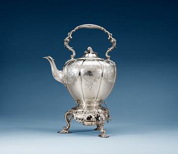 807. AN ENGLISH SILVER WATER-POT AND STAND, Makers mark of E & J Barnard, London 1855. Total weight 2 340 g.