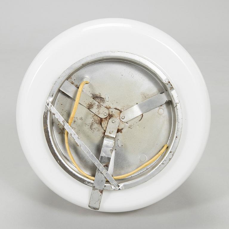 Gunnel Nyman, mid-20th century '80115 ceiling light for Idman.