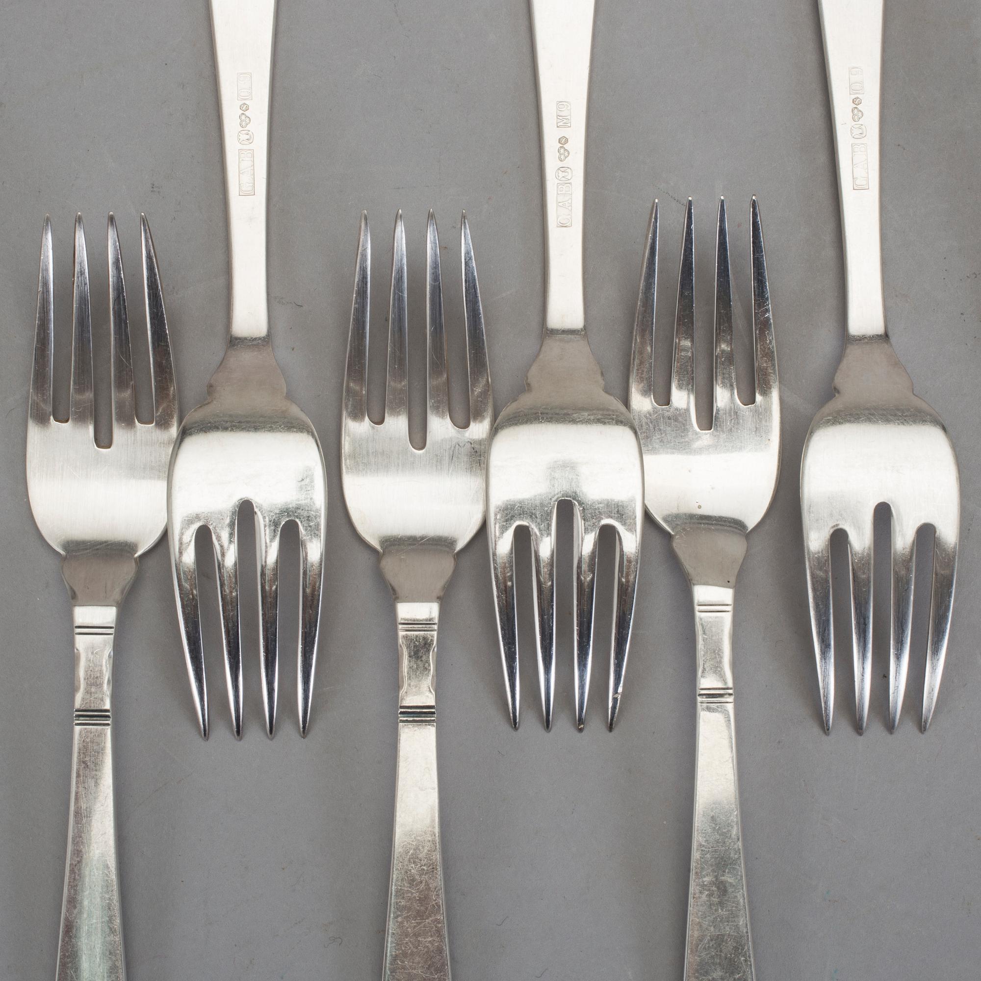FISKBESTICK, 12 st (6+6), silver, GAB, Stockholm 1956-1964. Total vikt ca 518 g.
