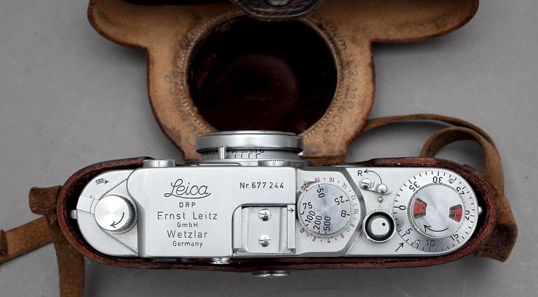 KAMERA. Leica IIf, nr. 677244, Wetzlar, Tyskland, 1954.