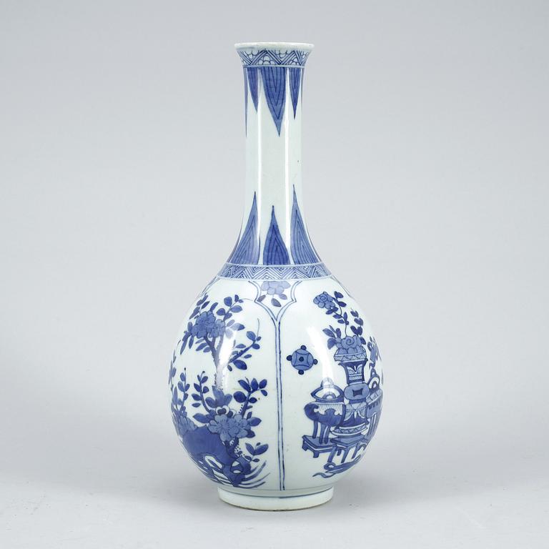 VAS, porslin, Kina, Wanli-stil.