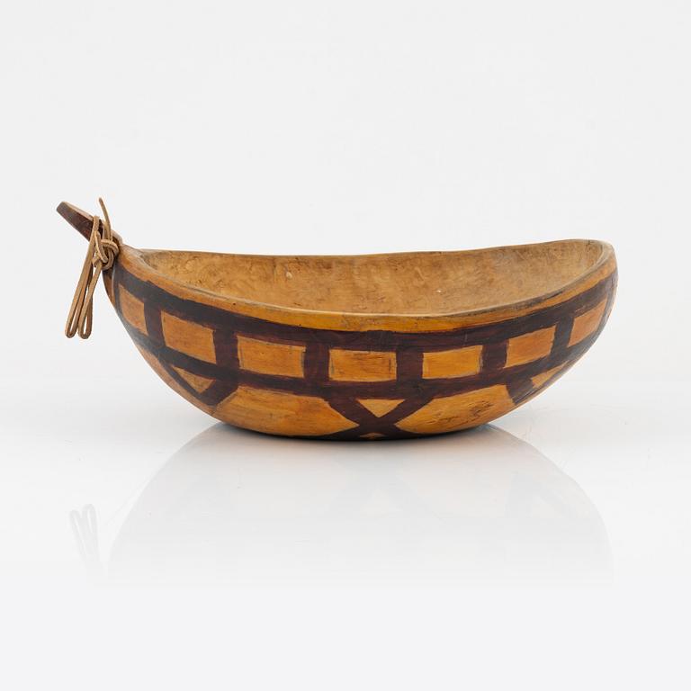 A birch bowl, signed NN and dated 24/10 1939.