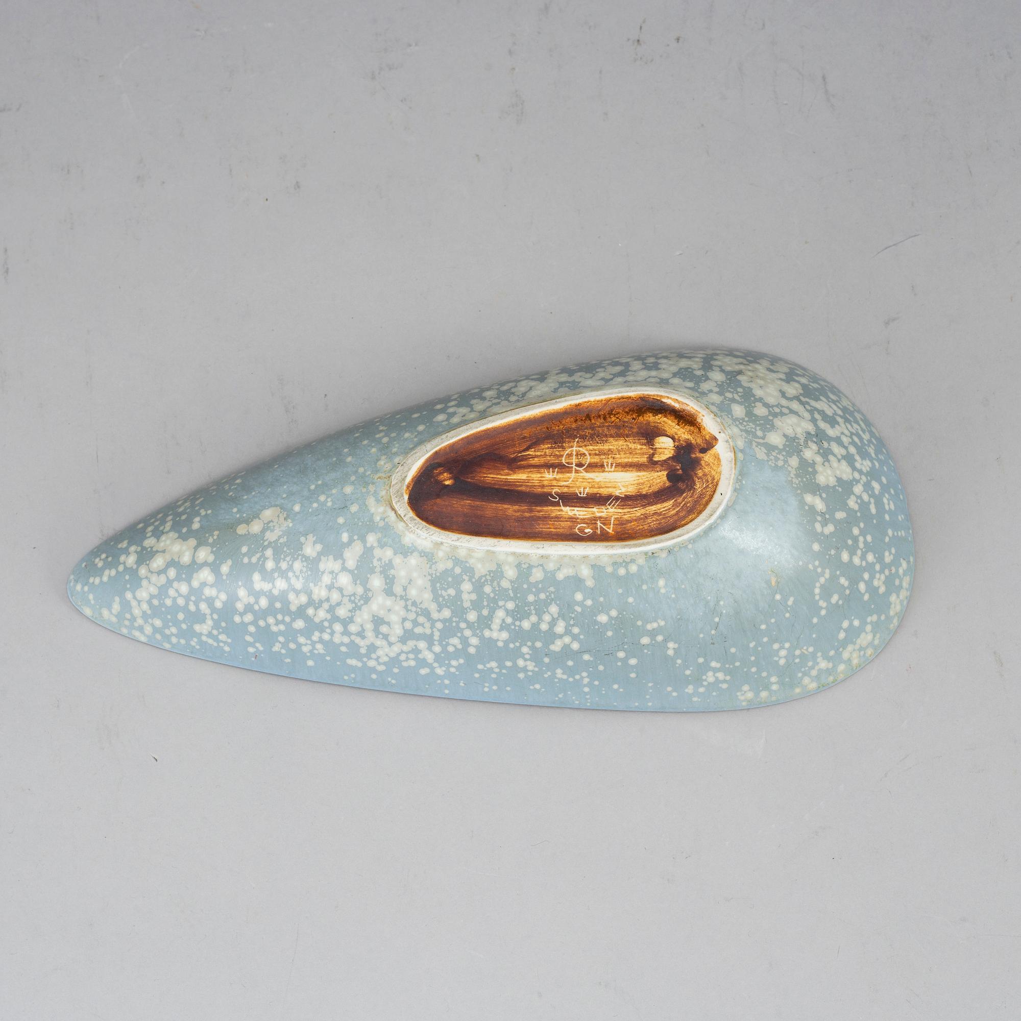 A Gunnar Nylund stoneware bowl, Rörstrand.