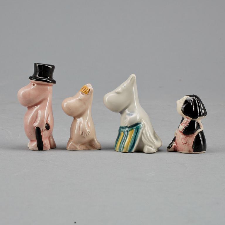 FIGURINER, 4 st, porslin, troligen Bobergs Fajansfabrik, Gävle, 1950-tal.