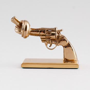 CARL FREDRIK REUTERSWÄRD, skulptur, mässing, för Skultuna, 1900-talets andra hälft, monogramsignerad.