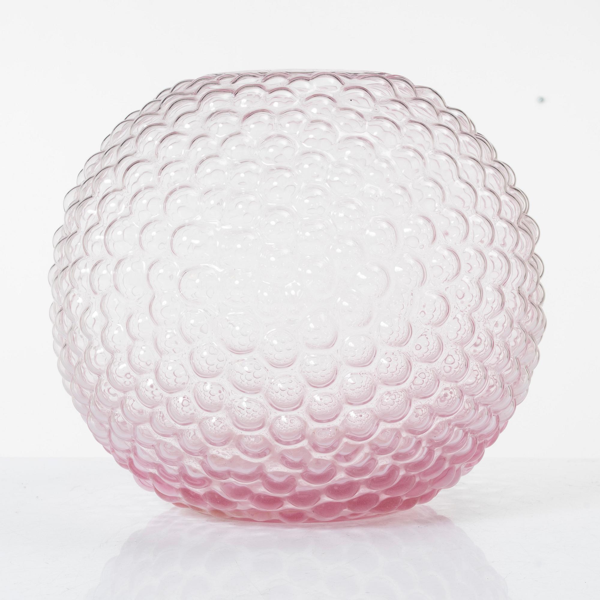 Carina Seth Andersson, vase, "Dew", Svenskt Tenn Company.