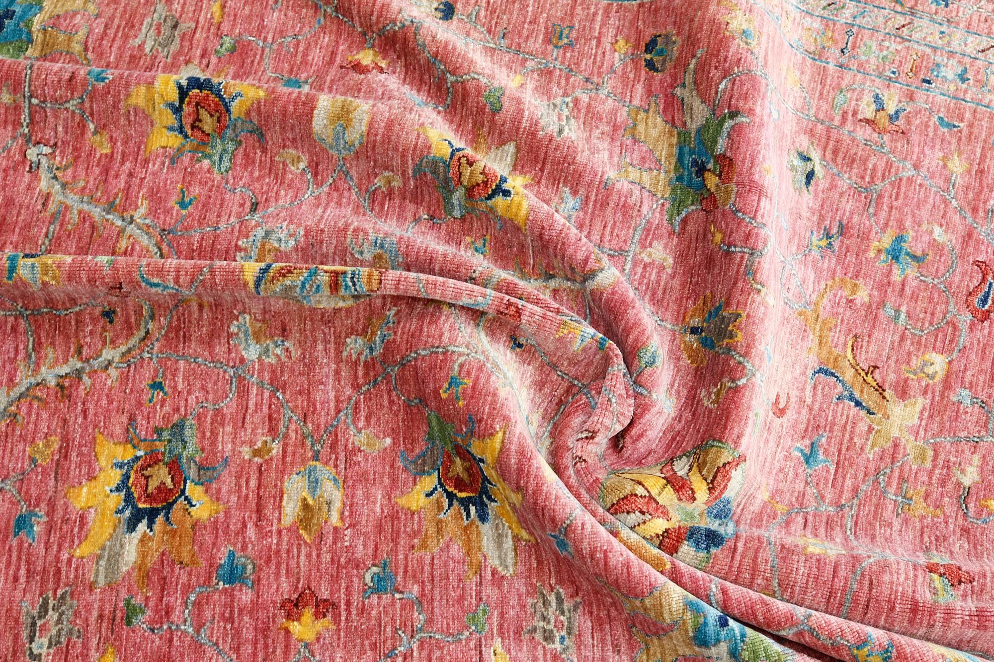 Matta, orientalisk med Shah Abbas mönster, ca 295 x 196 cm.