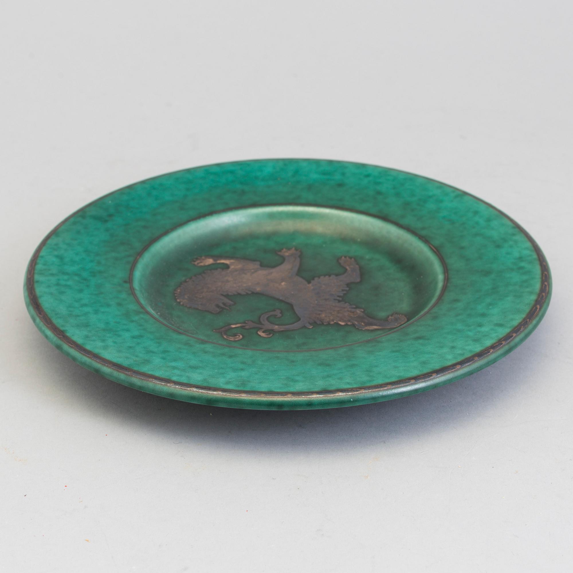 WILHELM KÅGE, an 'Argenta' stoneware dish from Gustavsberg.