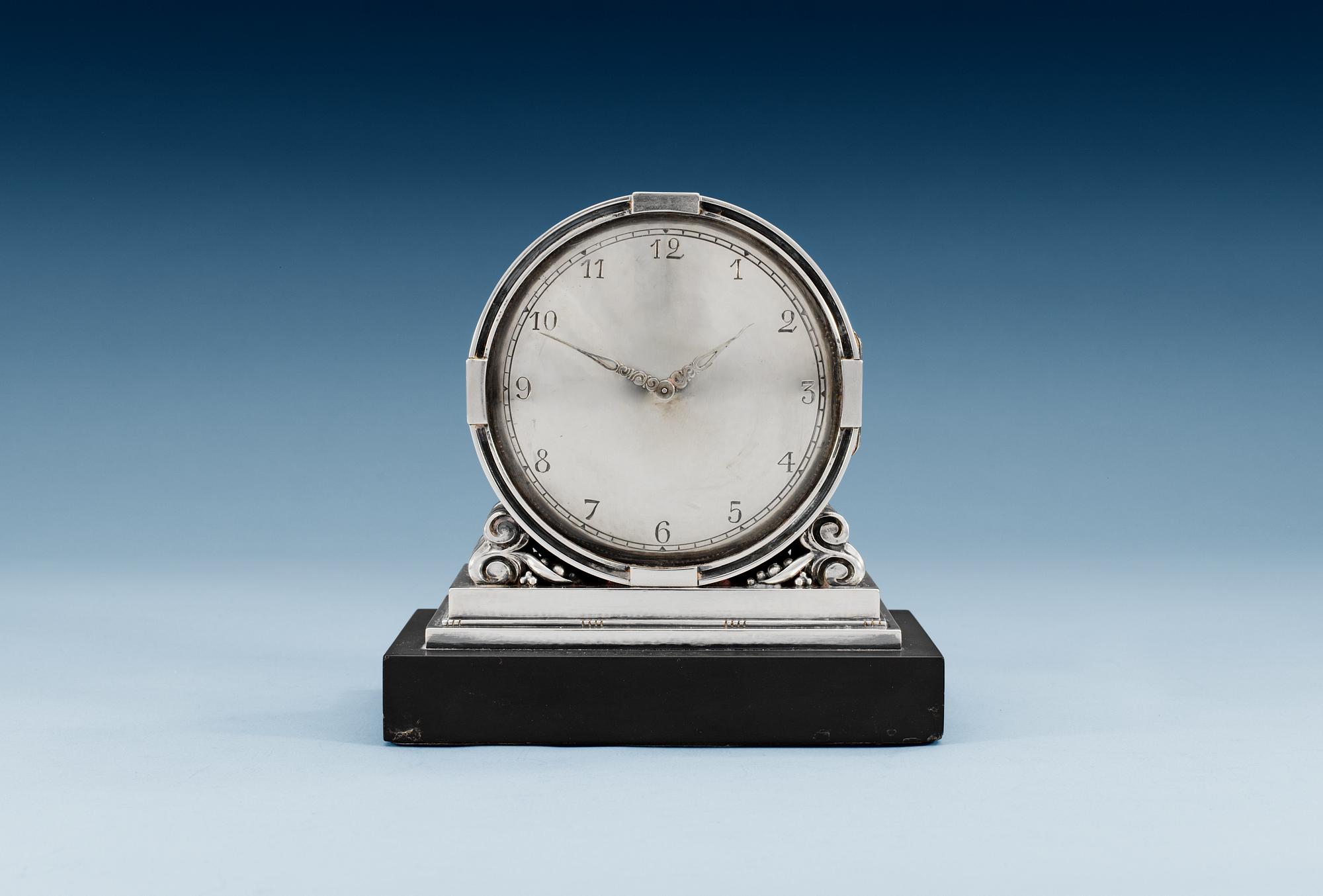 GEORG JENSEN, bordsur, Köpenhamn 1925-32, design nr 596.