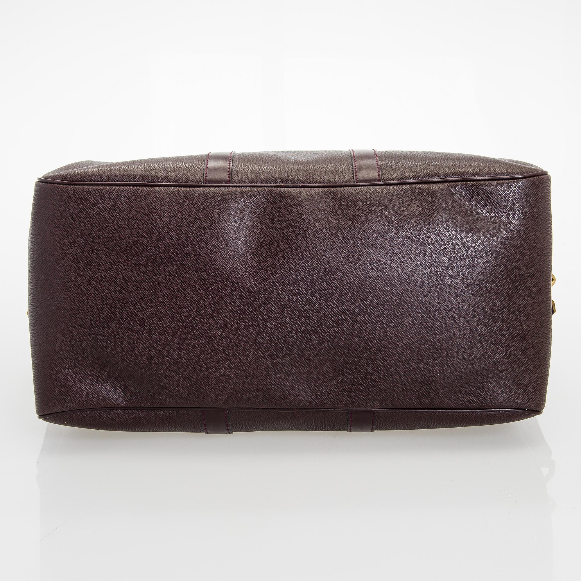 Louis Vuitton, "Taiga Kendall PM", väska.