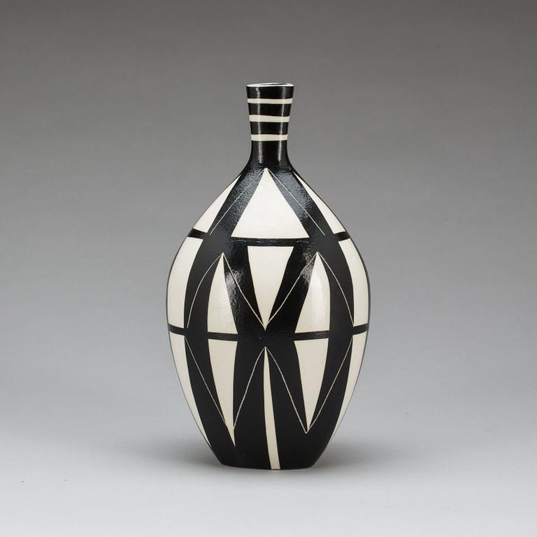 VAS, "Diagonal", Karin Björquist, Gustavsbergs Studio.