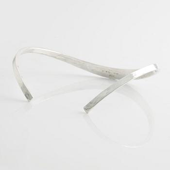 Jan Eve Stengård, silver necklace.