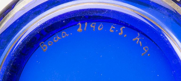 A signed Boda early 1900s glass box.