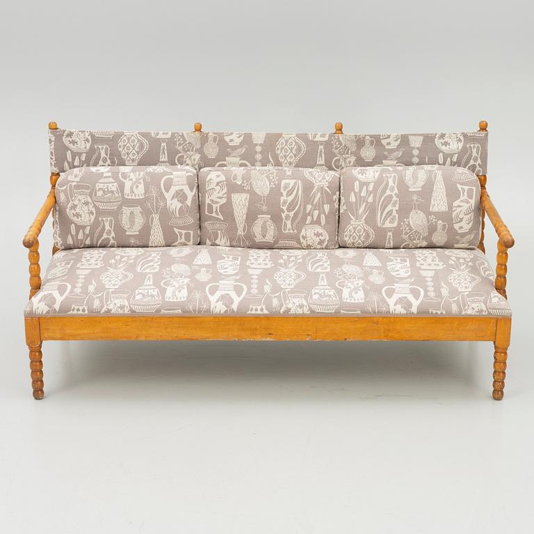 A sofa and four foldable armchairs, first half of the 19th century.