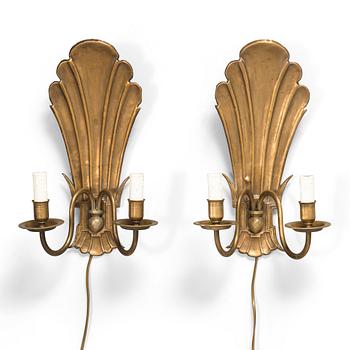 Paavo Tynell, a pair of 1920's wall sconces '7004S' for Taito Finland.