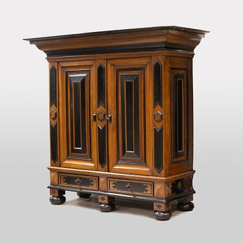 An oak Baroque cabinet, 18th Century.